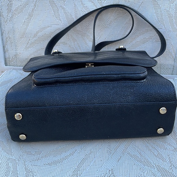 Henry Bendel shoulder or hand bag - Picture 3 of 8